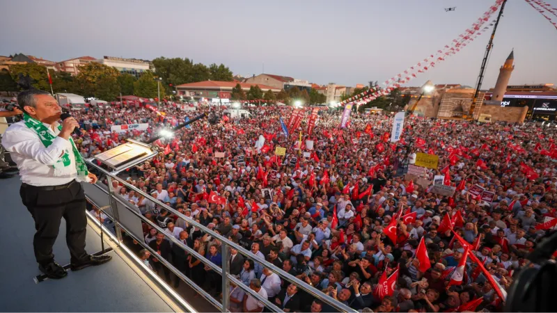 Yapılan operasyon barışa, umuda saldırıdır...