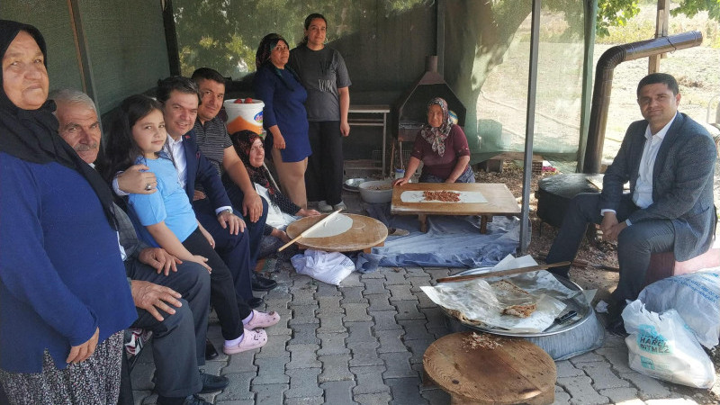 Başkan Koçak ve Kaymakam Tengir, Sadıklı Mahallesinde vatandaşlarla buluştu