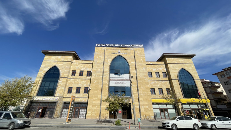 EVLİYA ÇELEBİ KÜLTÜR MERKEZİ SİNCAN’DA 7’DEN 70’E HERKESE HİZMET VERİYOR
