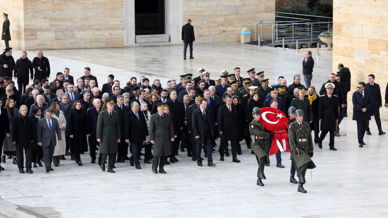 İsmet İnönü mezarı başında anıldı