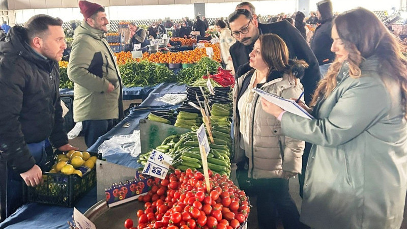 Mamak’ta Çözüm Vatandaşın Ayağına Gidiyor