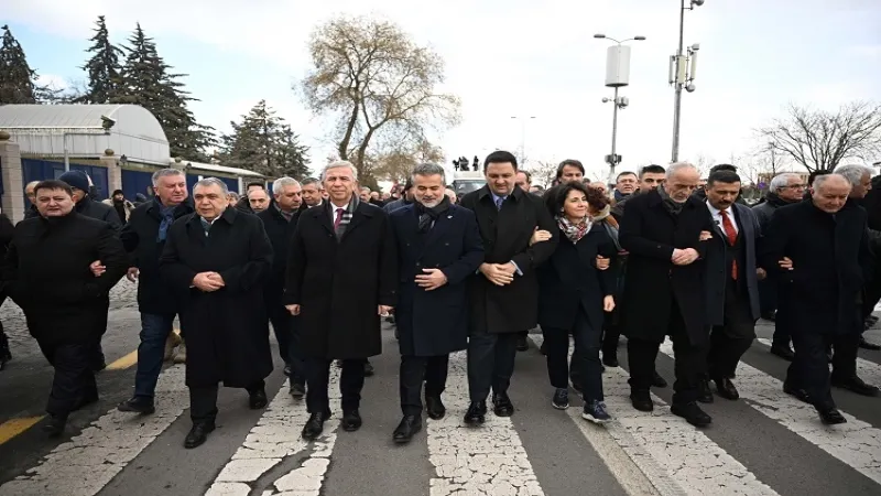 Mansur Yavaş'tan madencilere destek