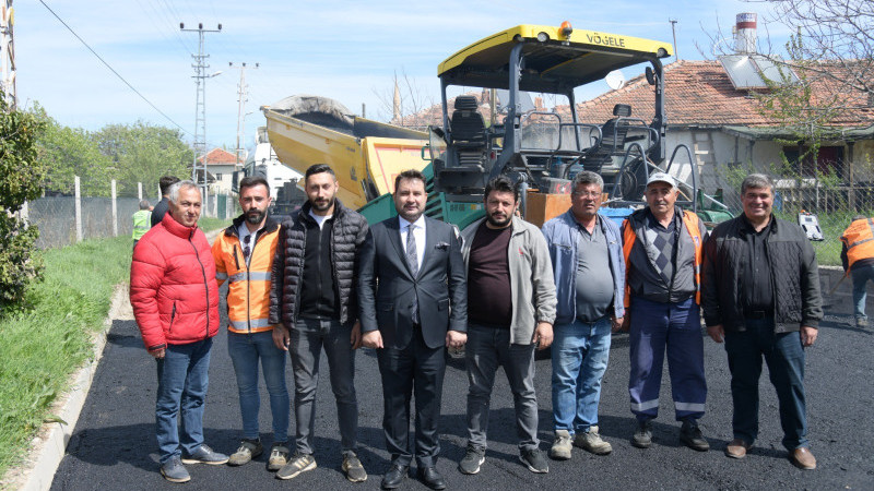 ASFALT SEFERBERLİĞİ DEVAM EDİYOR
