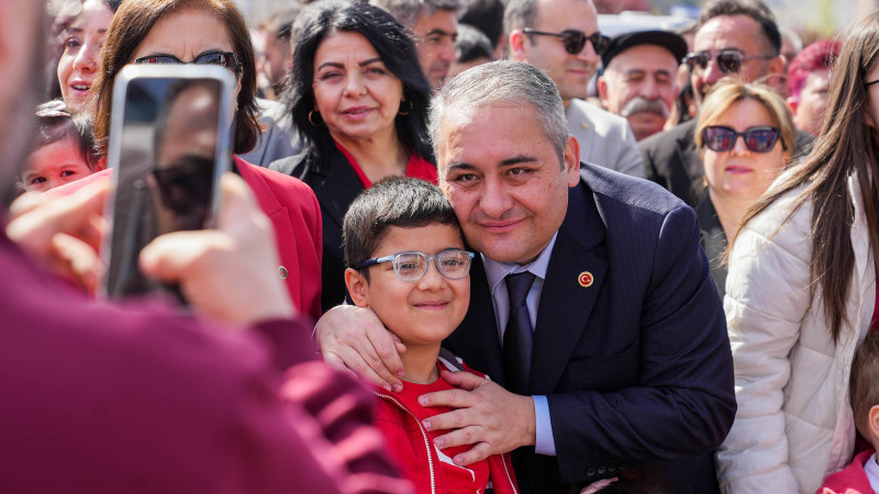 23 NİSAN ÇOCUK BAYRAMI KEÇİÖREN'DE COŞKUYLA KUTLANDI