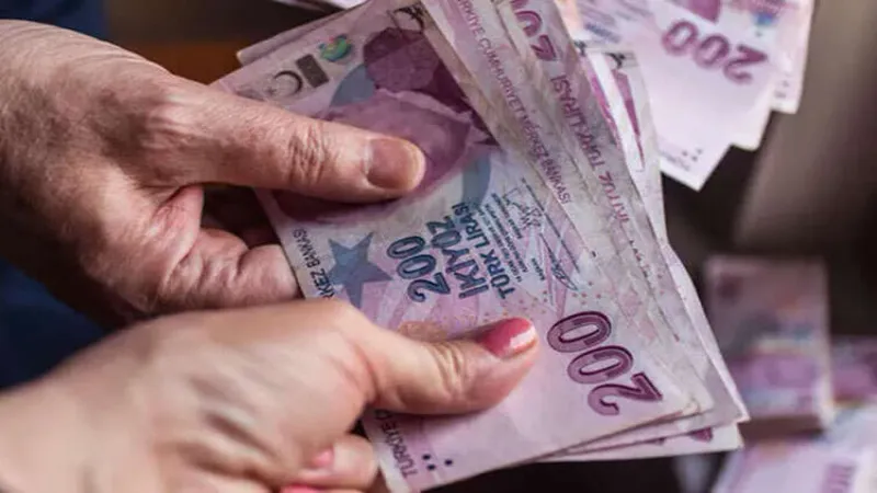 Cumhurbaşkanı Erdoğan duyurdu... Emekli ikramiyeleri yarın ödeniyor