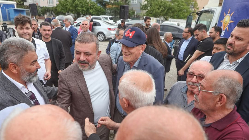 BAŞKAN ERCAN, HALK BULUŞMALARINA MENDERES MAHALLESİYLE DEVAM ETTİ 