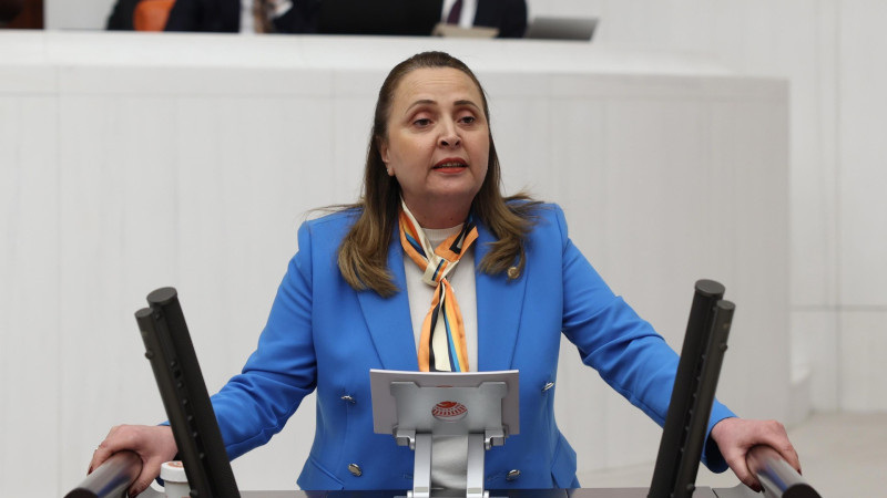 Kadını Eve Hapseden Politikalarla Sorunlar Çözülmez