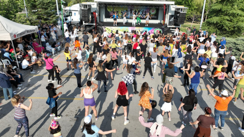 GÖKSU PARKI’NDA SPORUN EN ENERJİK HALİ: ZUMBA FESTİVALİ!